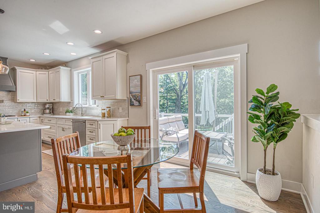 542 SMITHBRIDGE ROAD