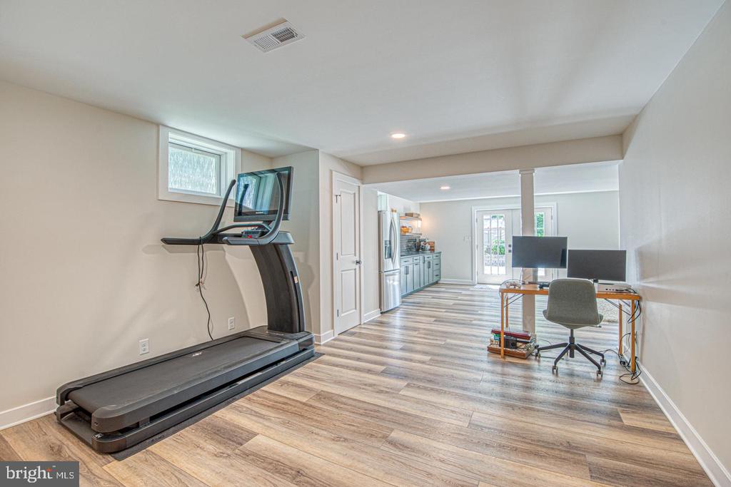542 SMITHBRIDGE ROAD