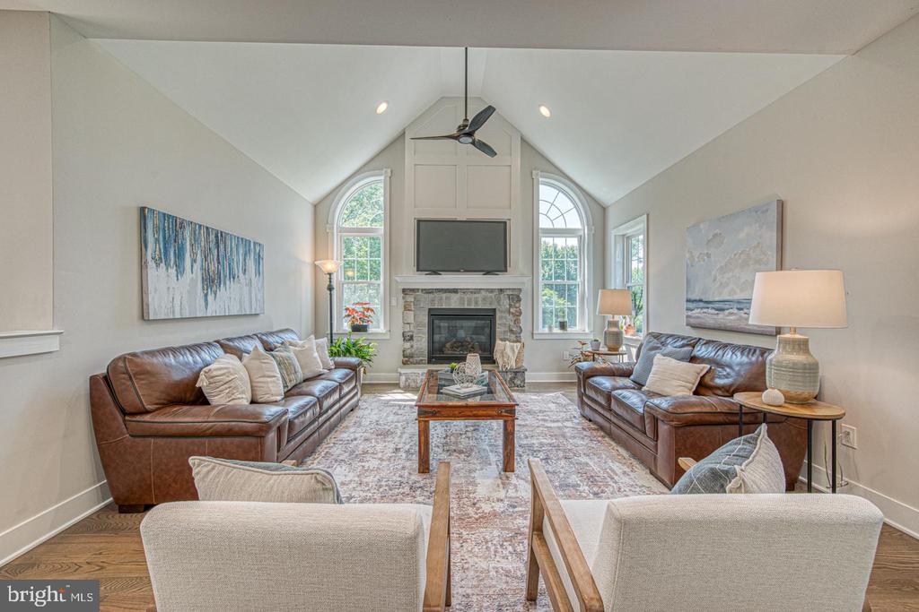 542 SMITHBRIDGE ROAD