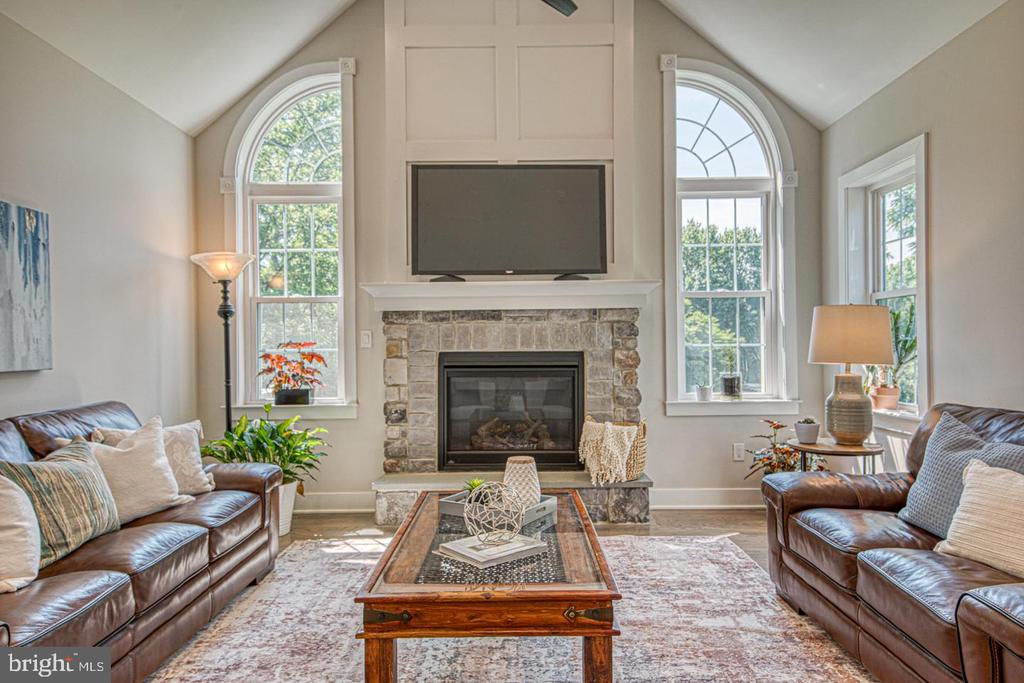 542 SMITHBRIDGE ROAD