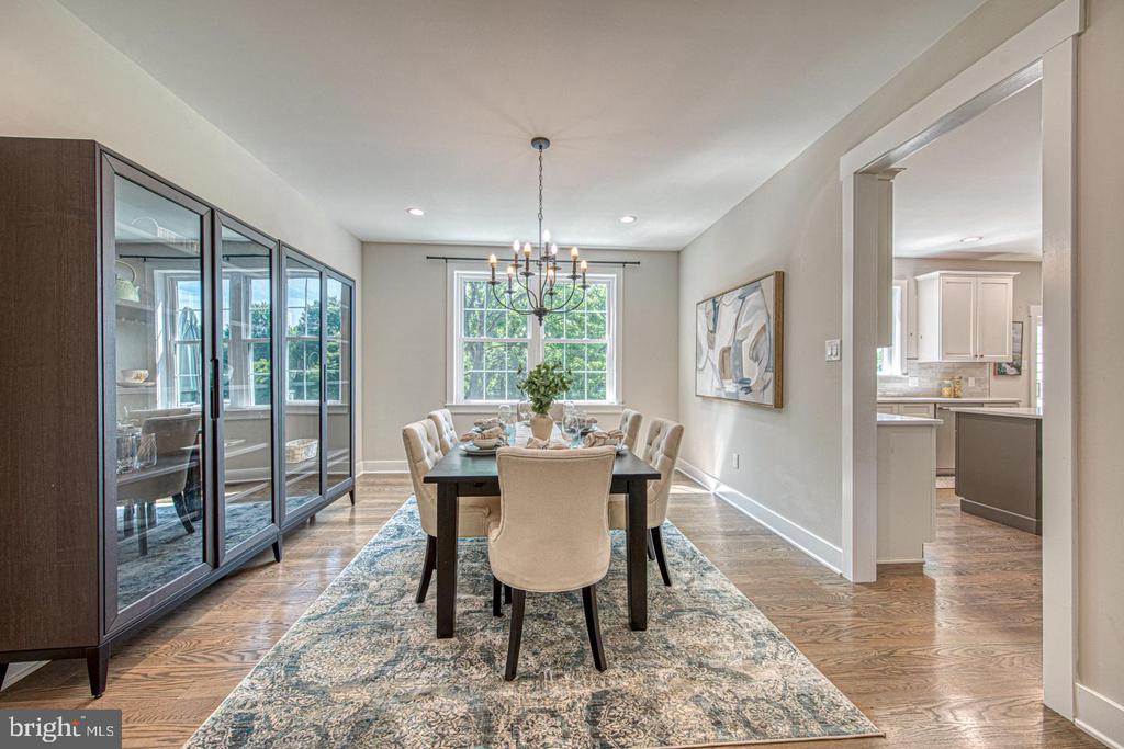 542 SMITHBRIDGE ROAD