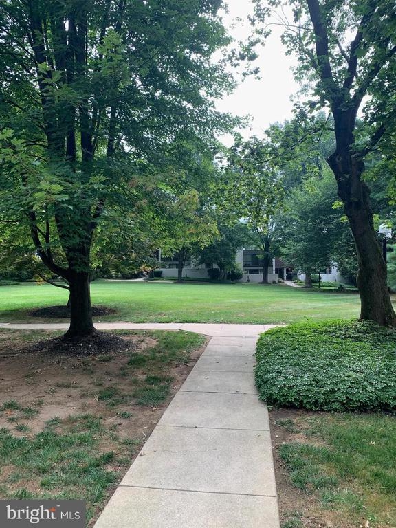 20 DOUGHERTY BOULEVARD Unit: M5