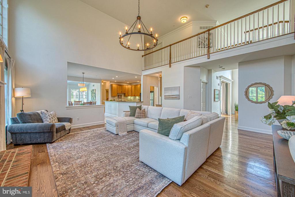 5 HEATHER WAY
