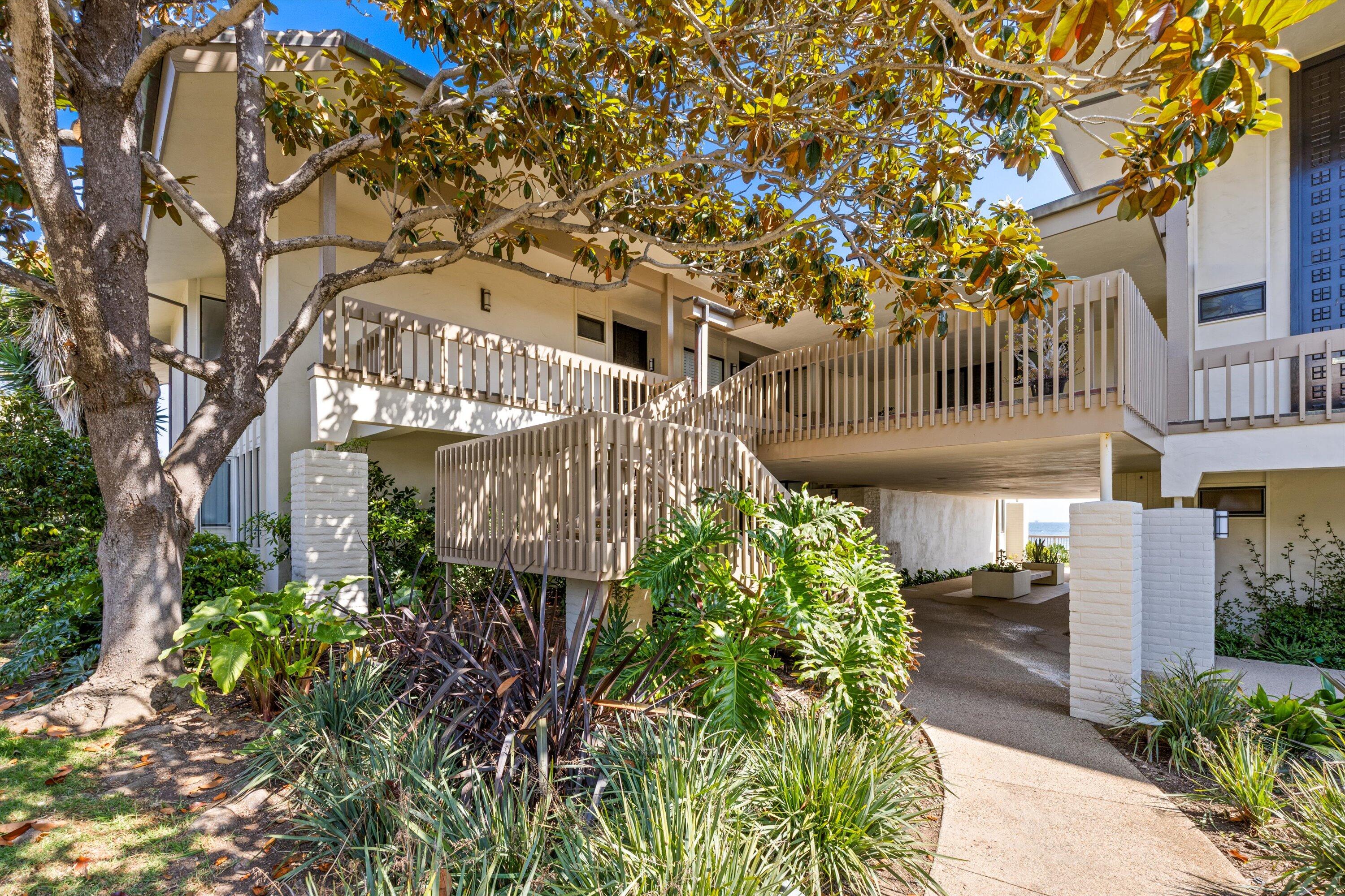 1363 Plaza Pacifica