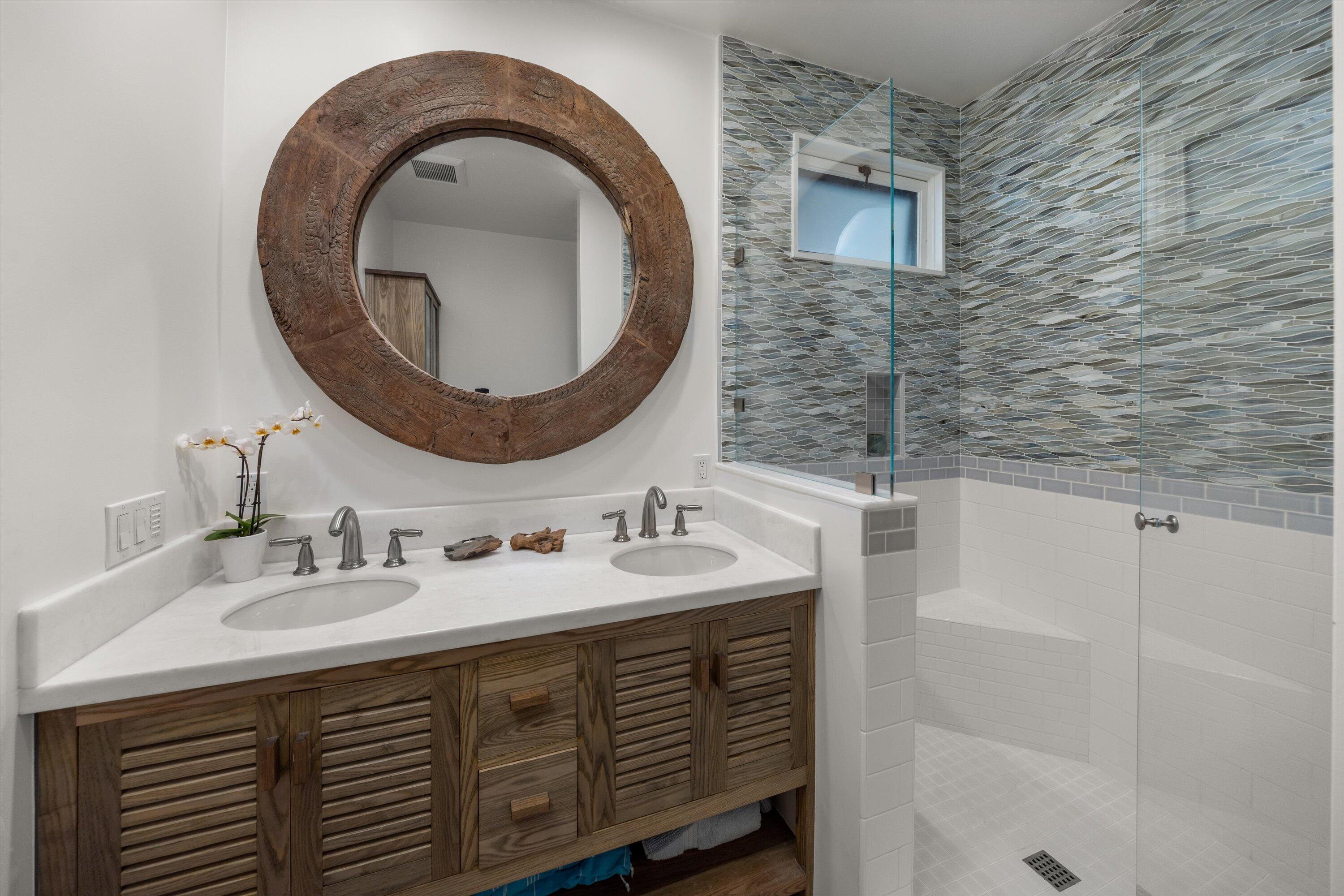 1363 Plaza Pacifica