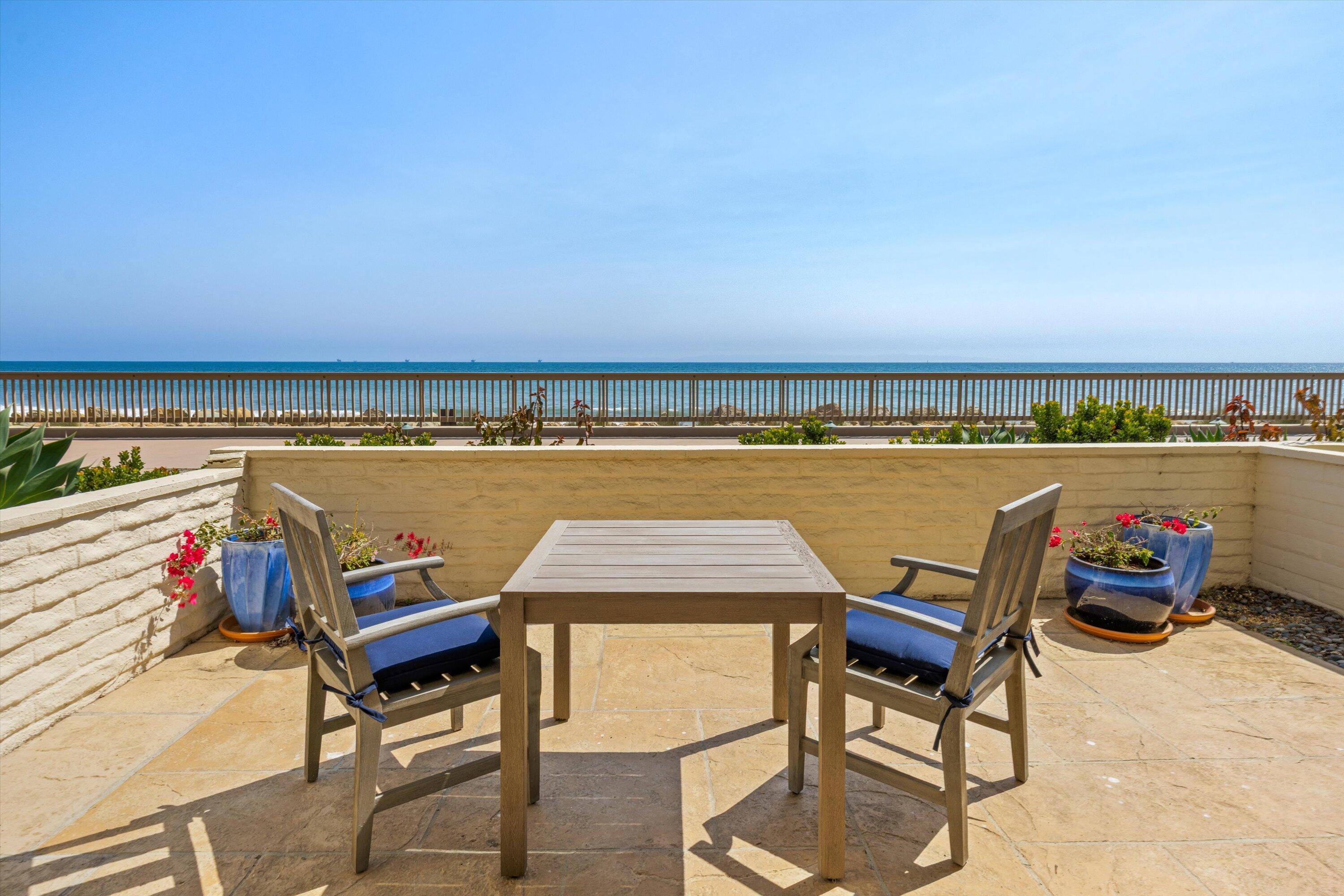 1363 Plaza Pacifica