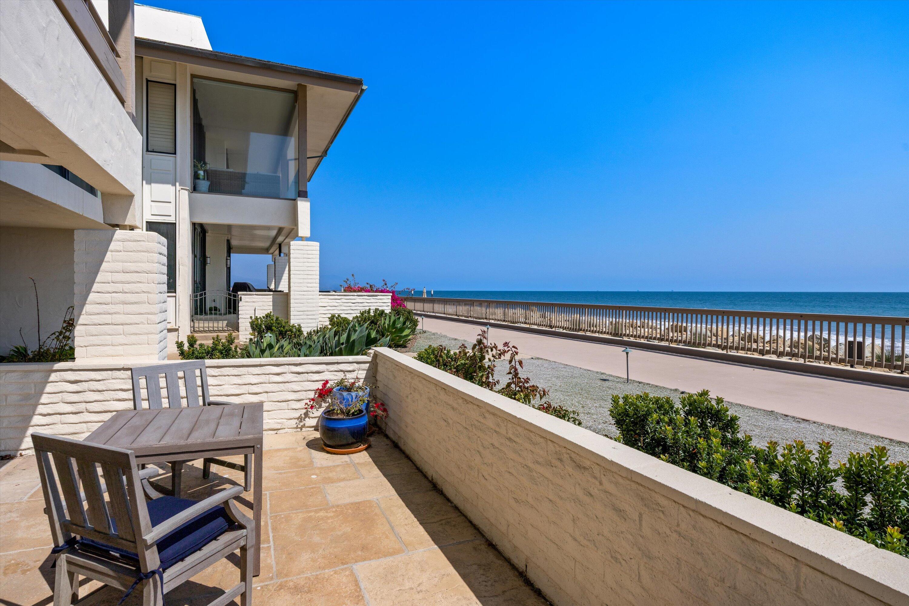 1363 Plaza Pacifica