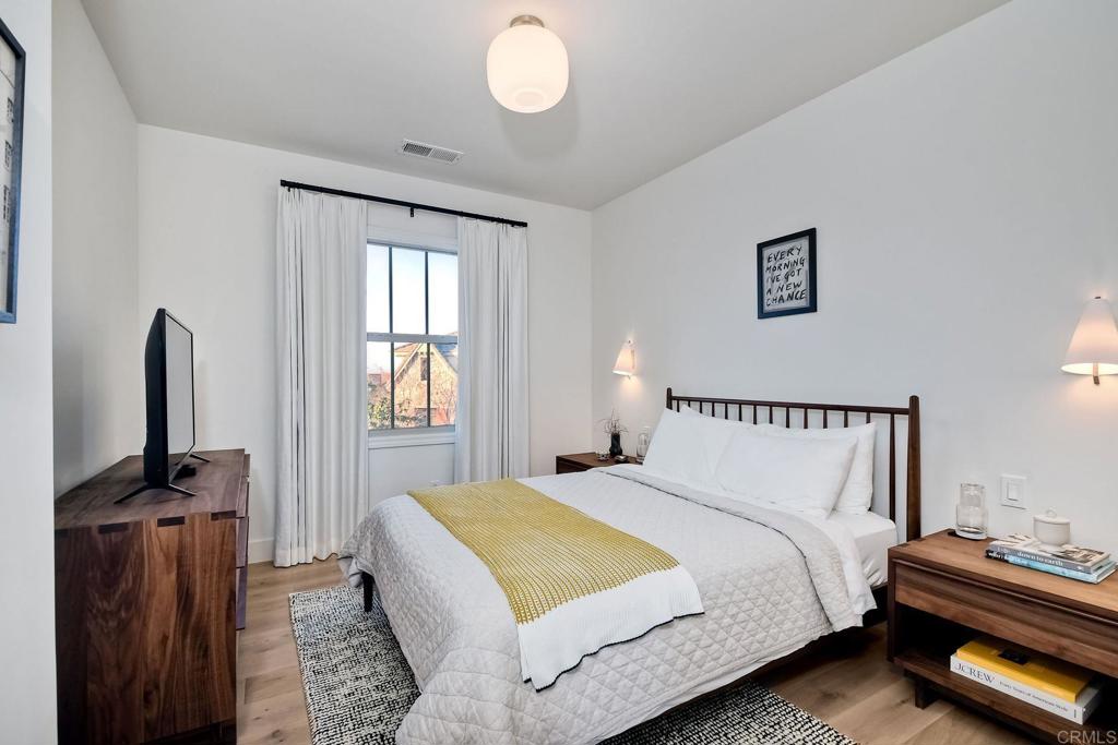 5285 Stallion Run Place