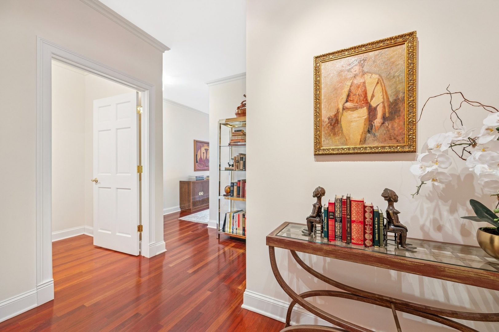 1122 N Dearborn Street Unit: 16H