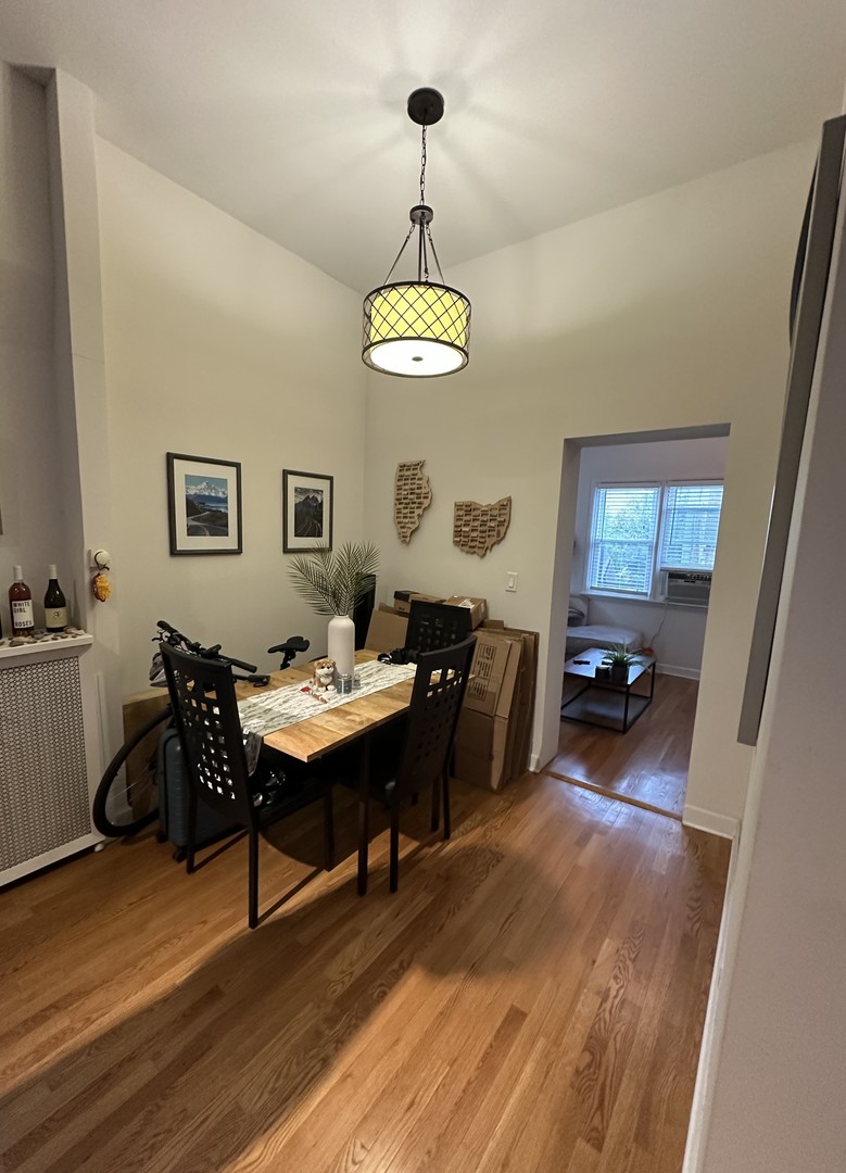 337 W Eugenie Street Unit: 2