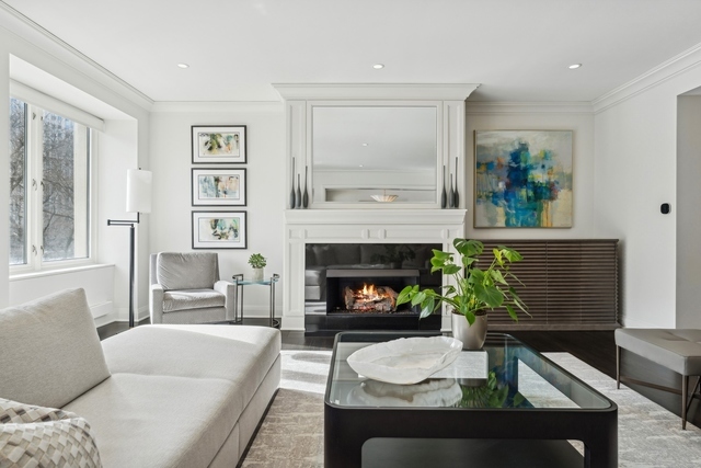 840 N Lake Shore Drive Unit: 302