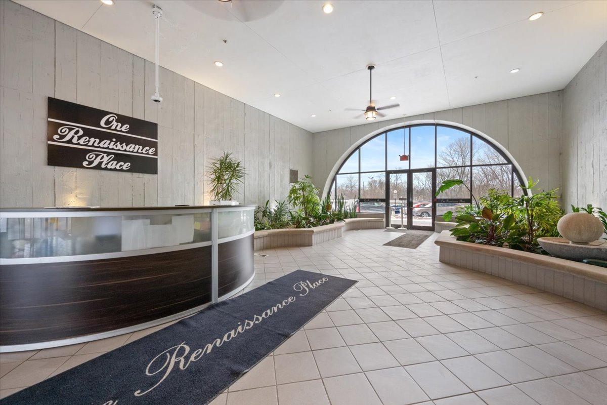 1 Renaissance Place Unit: 409
