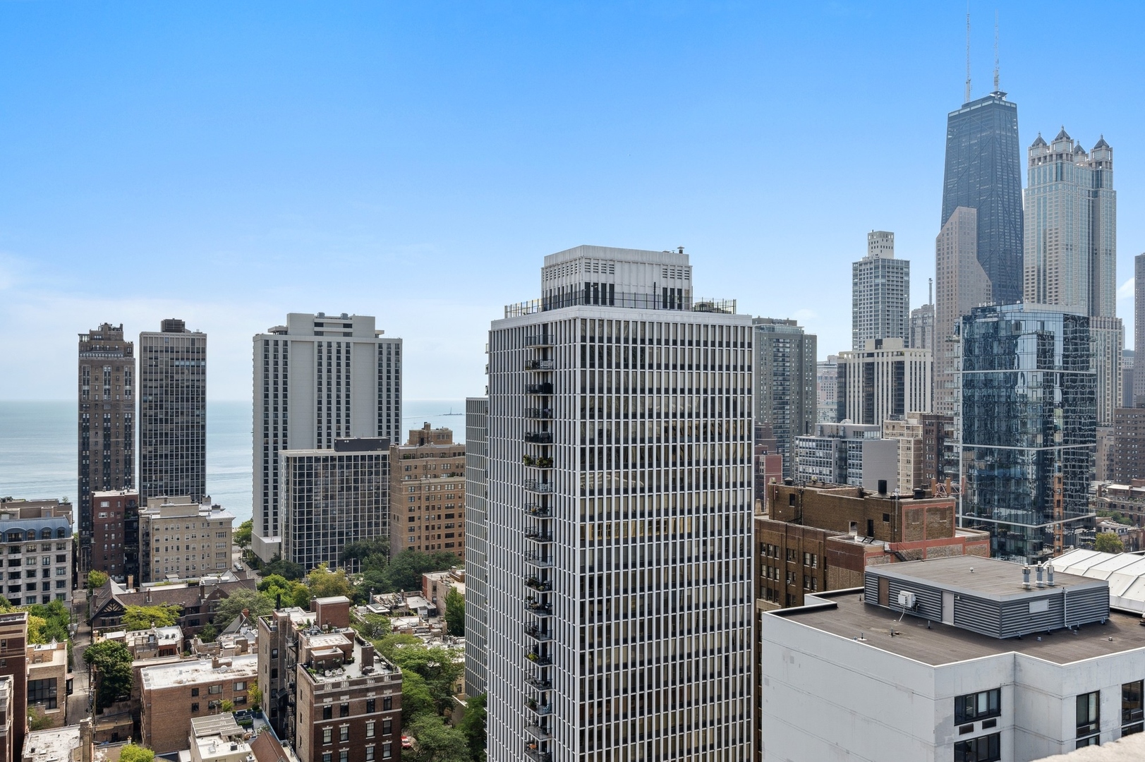 1250 N Dearborn Parkway Unit: 24E