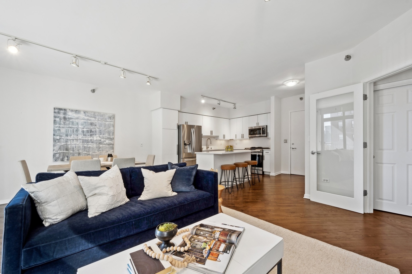 1122 N Dearborn Street Unit: 10C