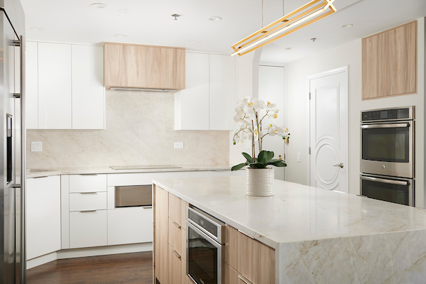 100 E Huron Street Unit: 3301