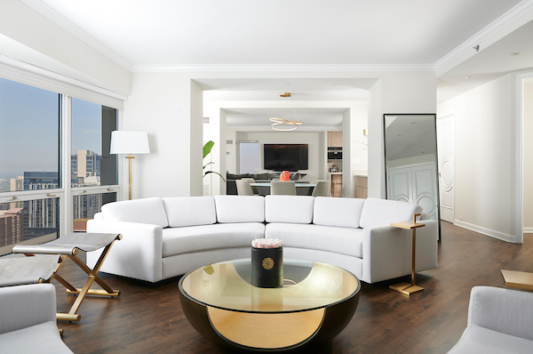 100 E Huron Street Unit: 3301