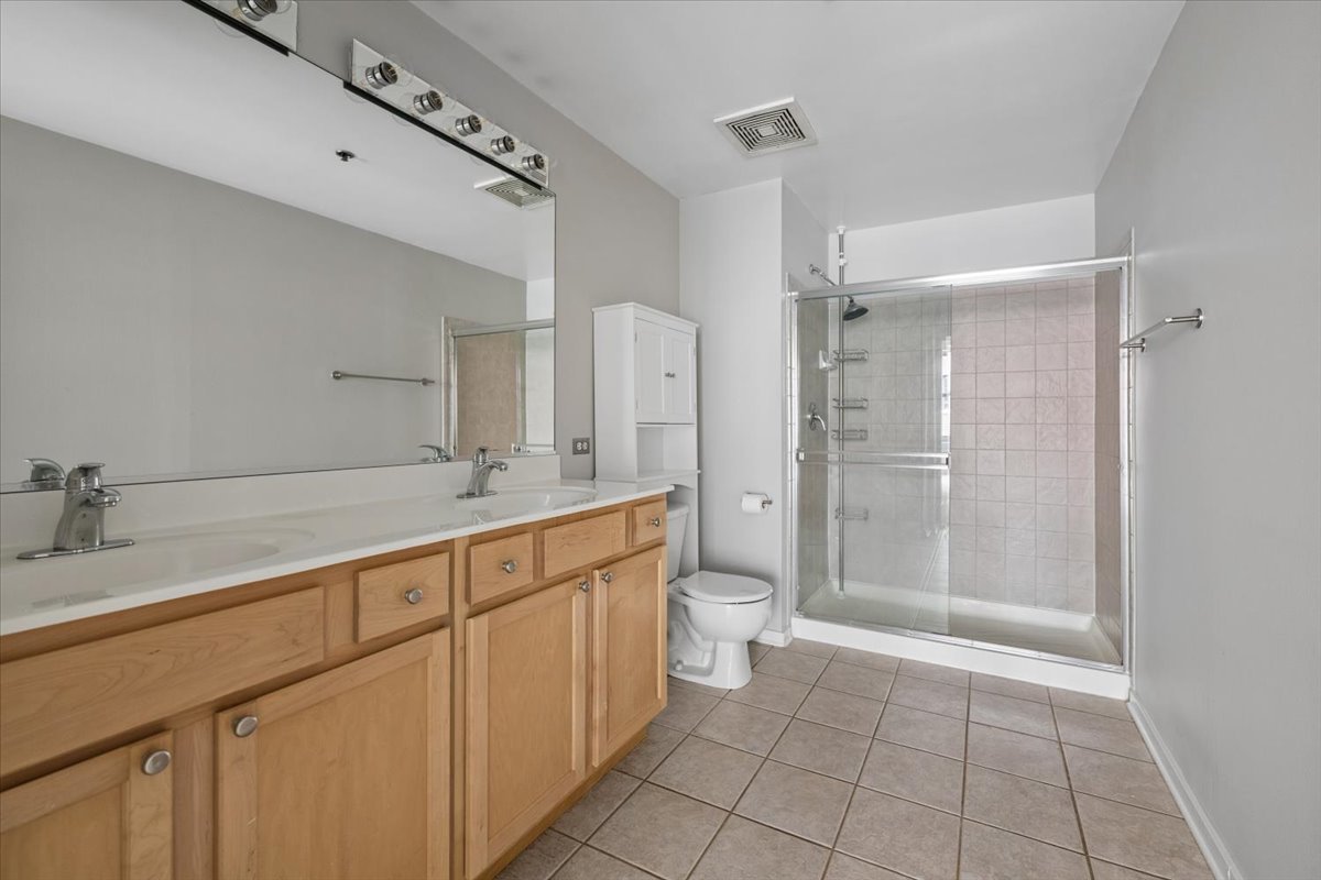 933 W VAN BUREN Street Unit: 405