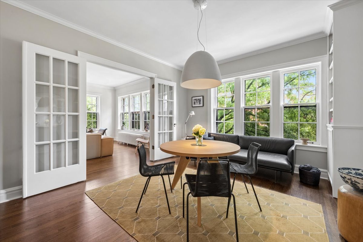 356 Ridge Avenue Unit: 5-3
