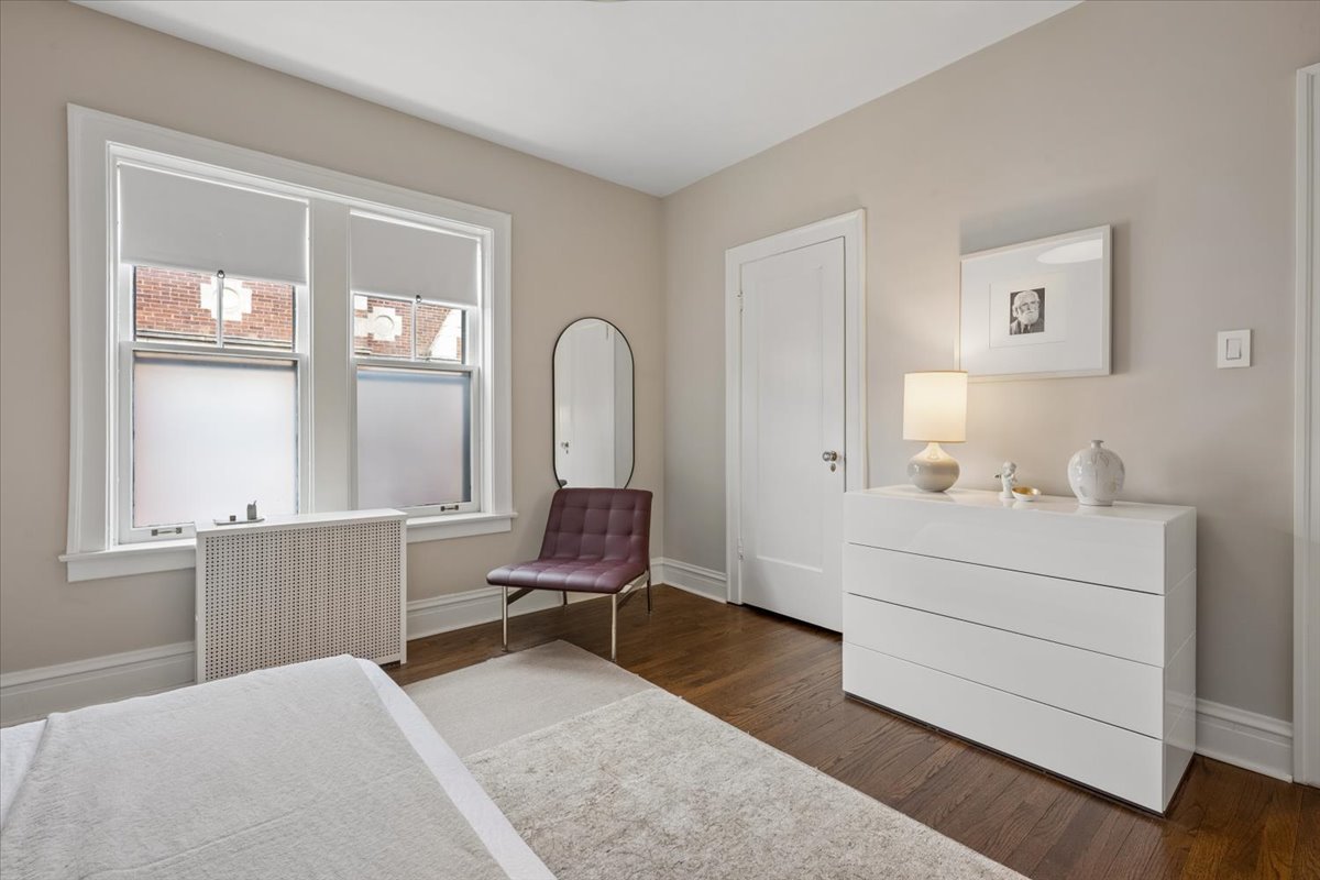 356 Ridge Avenue Unit: 5-3