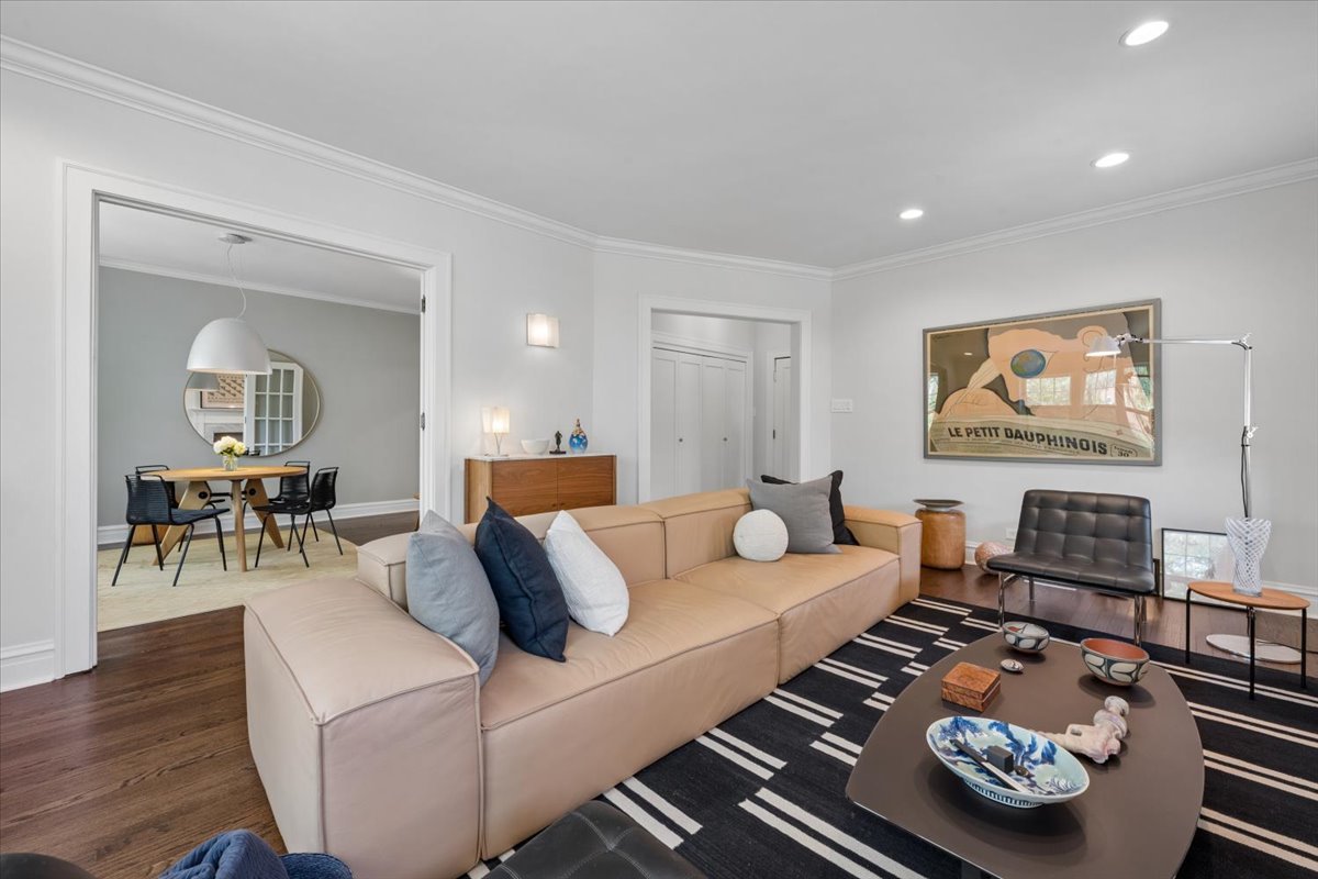 356 Ridge Avenue Unit: 5-3