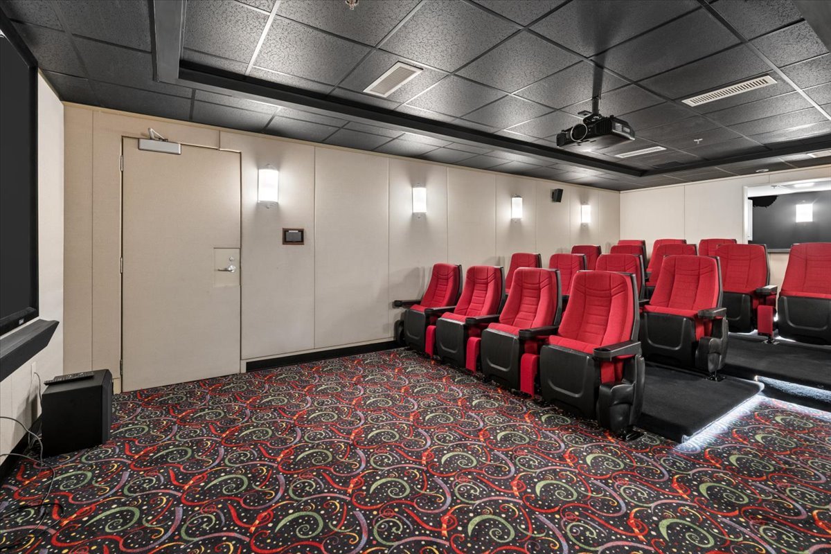 25 E SUPERIOR Street Unit: 2803