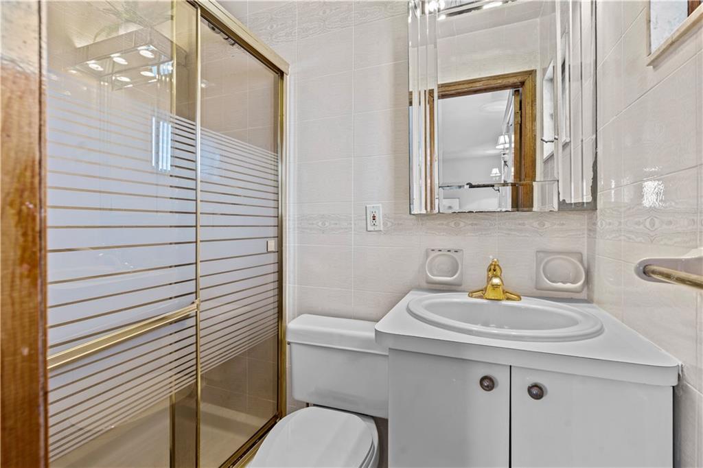 2638 East 66th Street