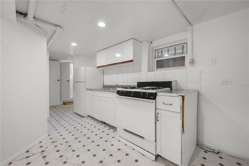 135 Ridgewood Avenue