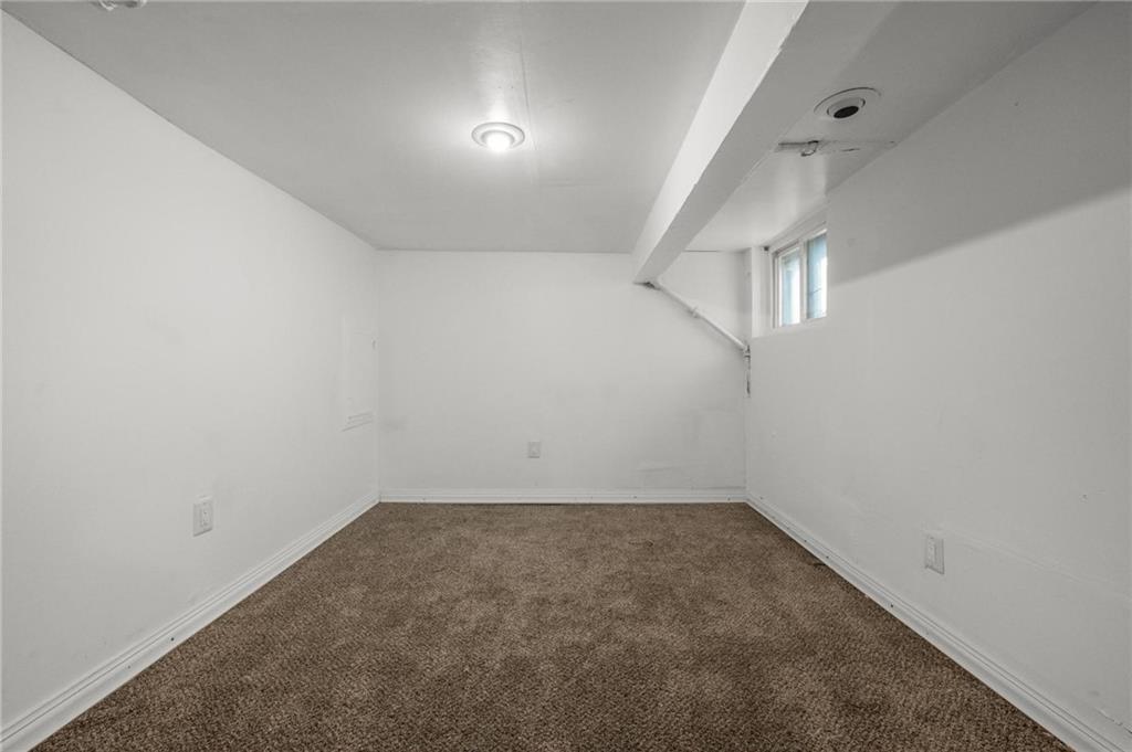 135 Ridgewood Avenue