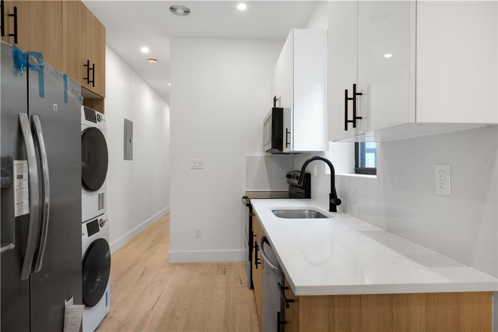 20-18 Palmetto Street 3A