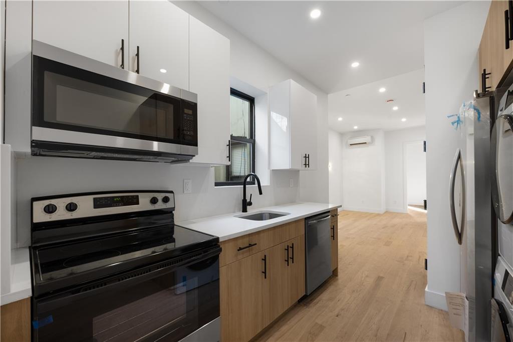 20-18 Palmetto Street 3A