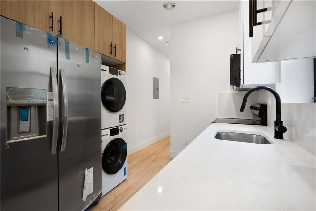 20-18 Palmetto Street 3A