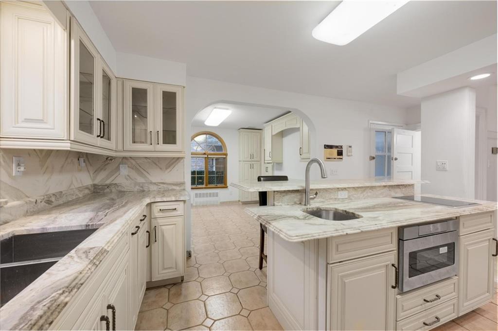 4834 Beach 48th Street