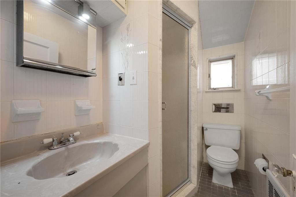4834 Beach 48th Street