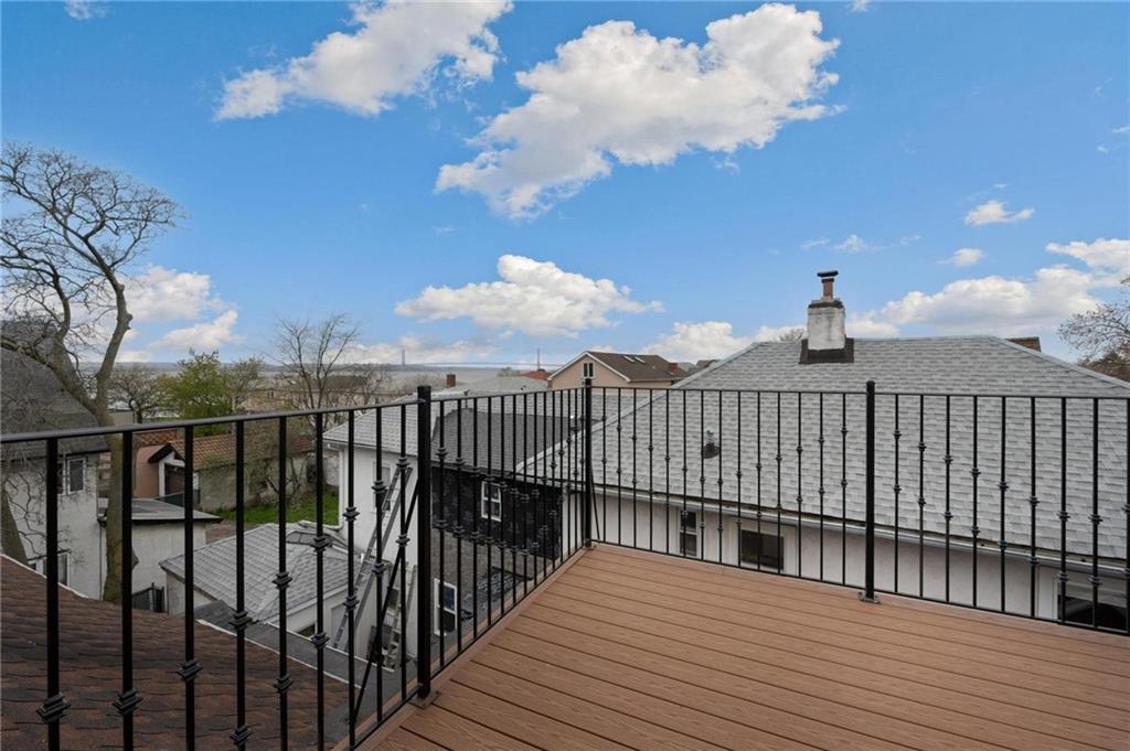4834 Beach 48th Street