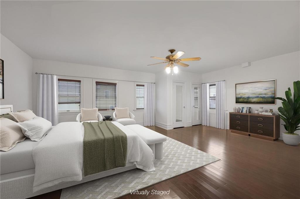 4834 Beach 48th Street