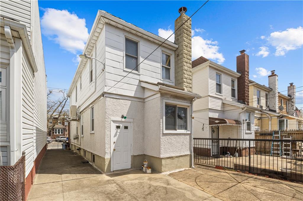2046 East 36th Street