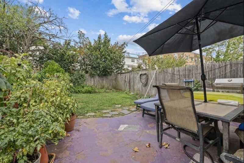 2668 East 63rd Street