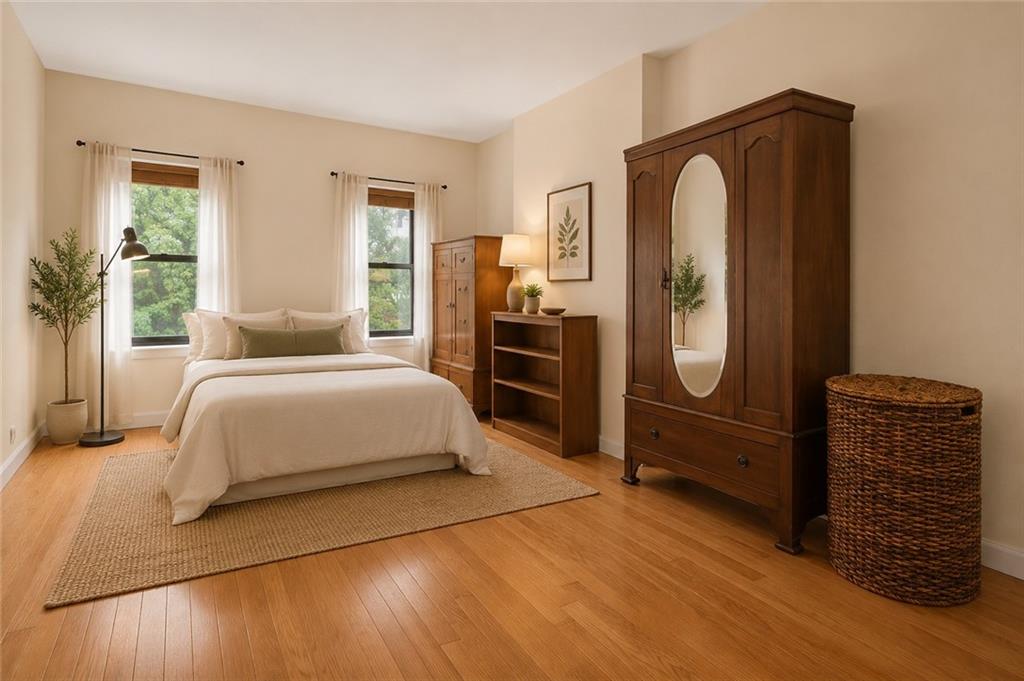 137 Guernsey Street 3L
