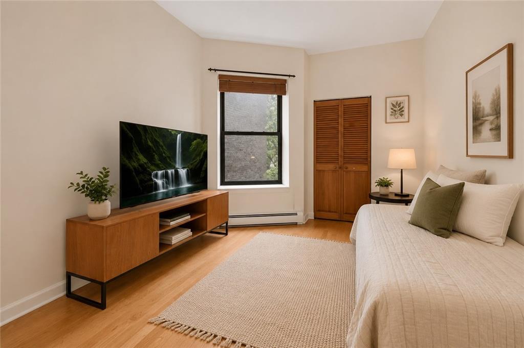 137 Guernsey Street 3L