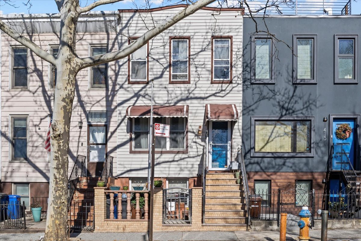 413 18th Street