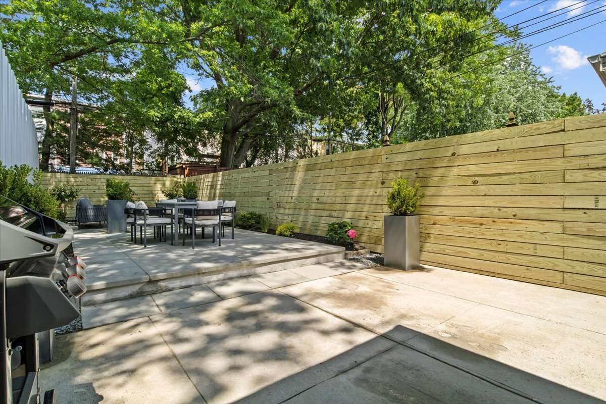 401 18TH Street