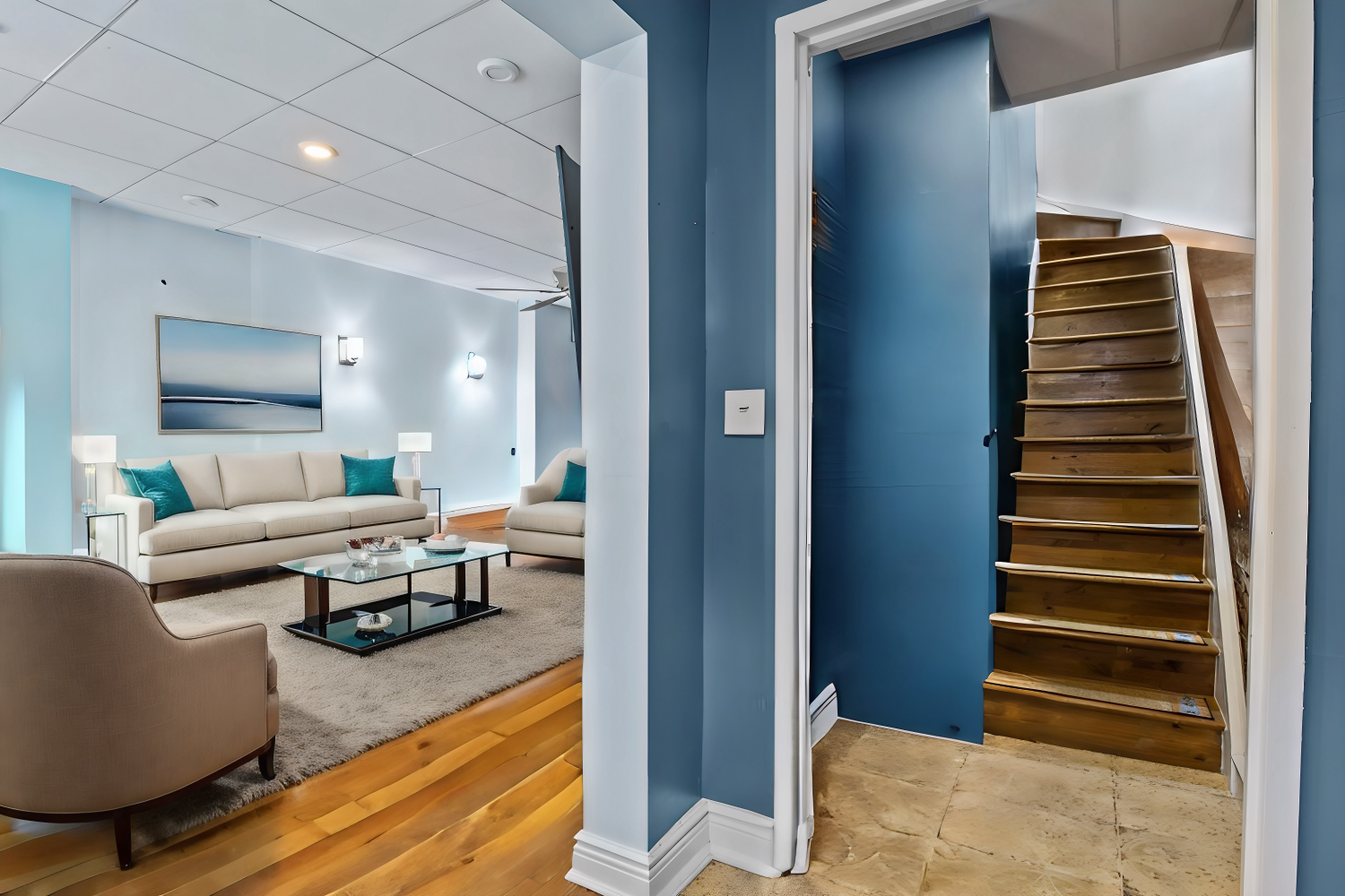 15 DENNETT Place