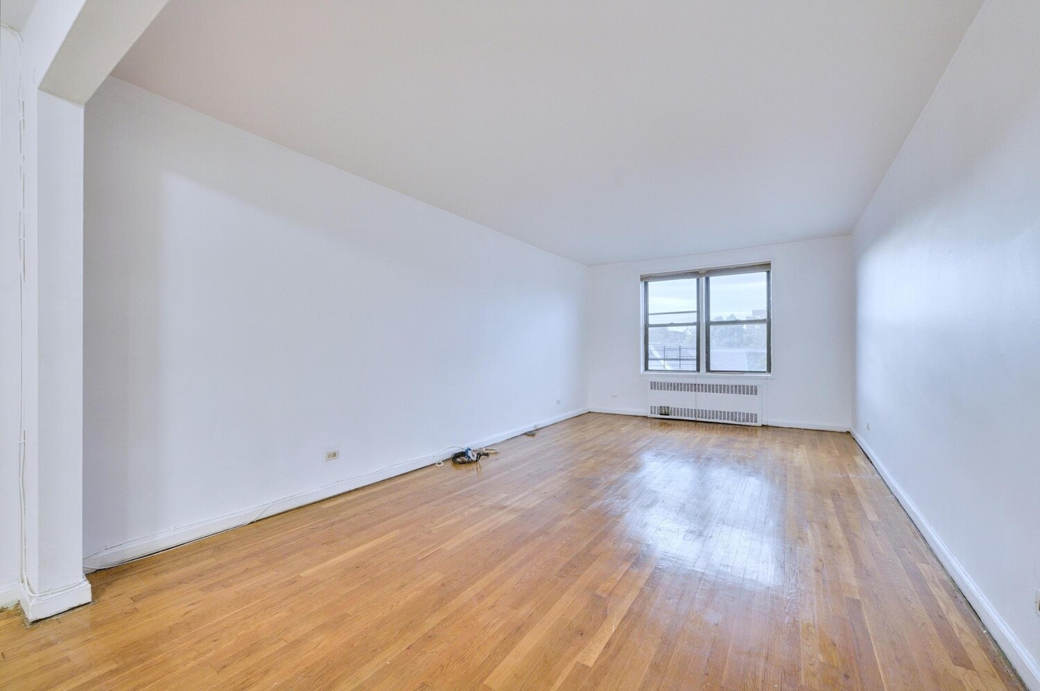 100 OCEAN Parkway 4K