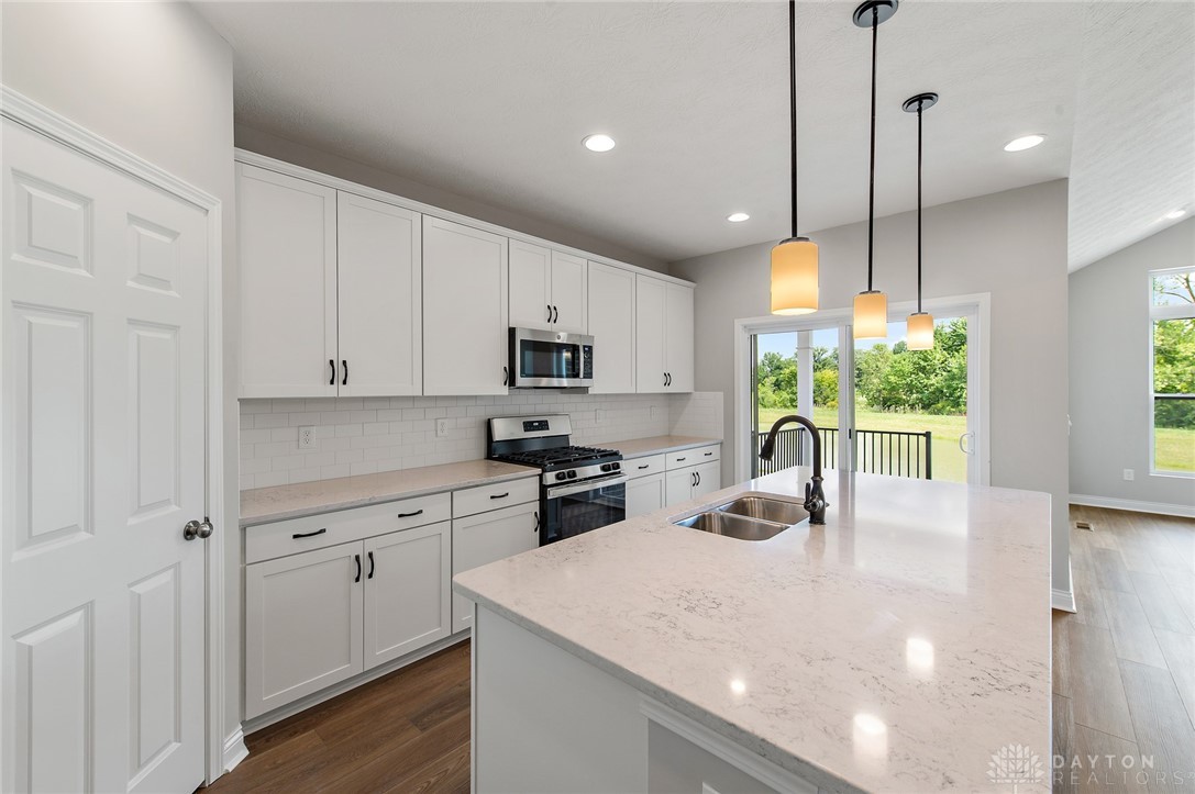 10127 Washington Glen Drive 124