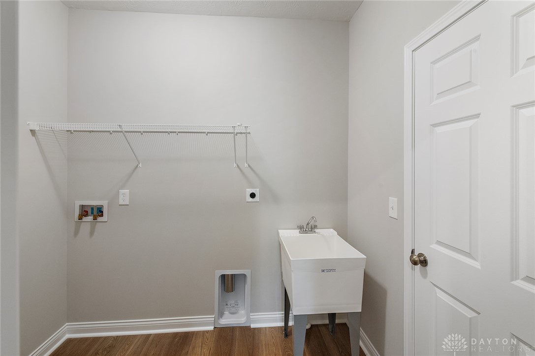 10127 Washington Glen Drive 124