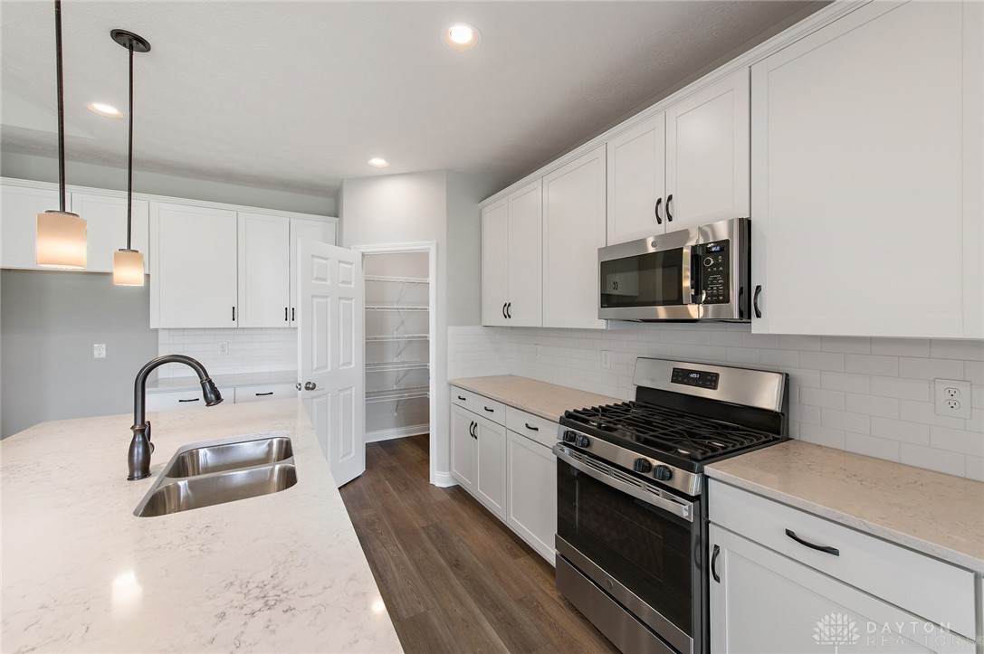 10127 Washington Glen Drive 124