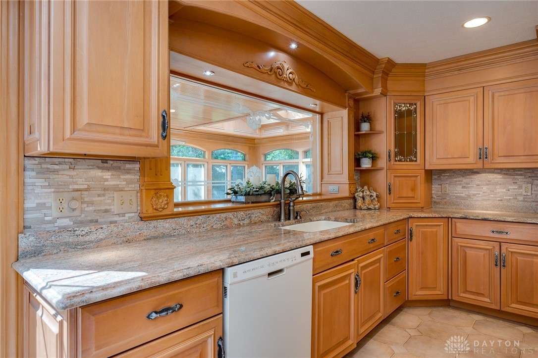 441 E State Route 73