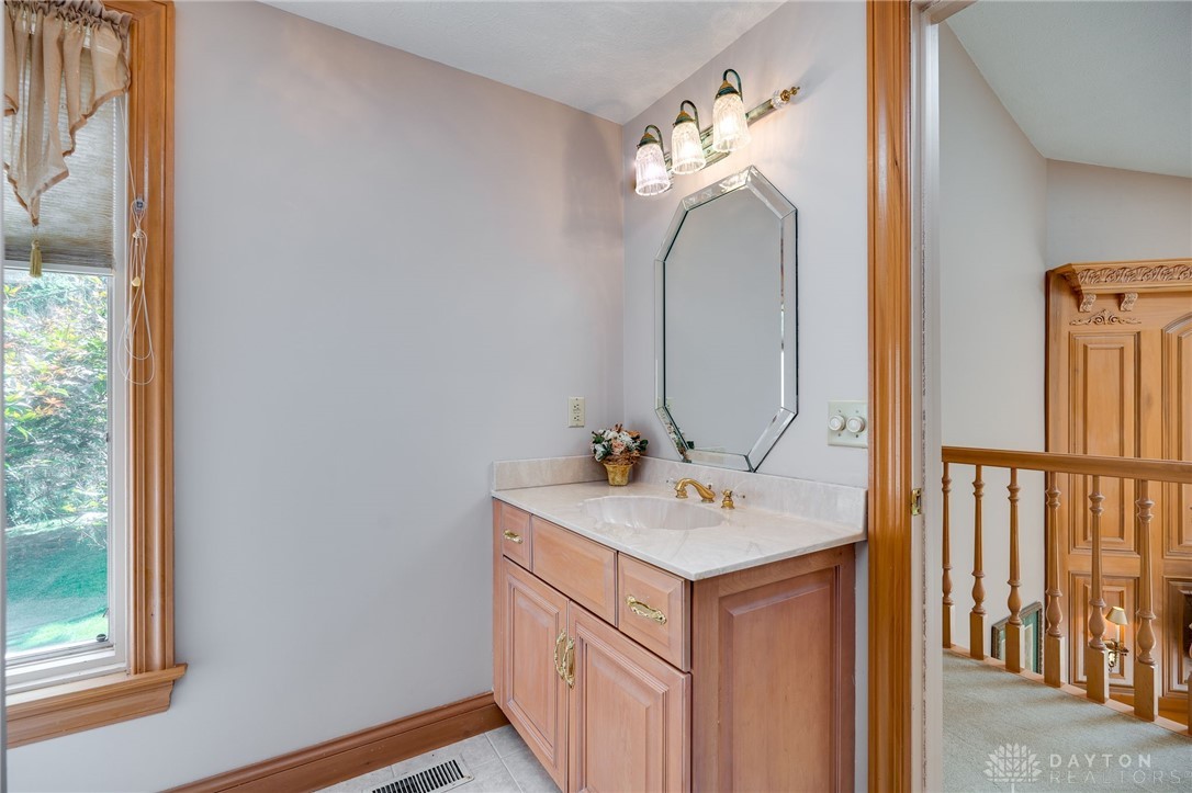 441 E State Route 73