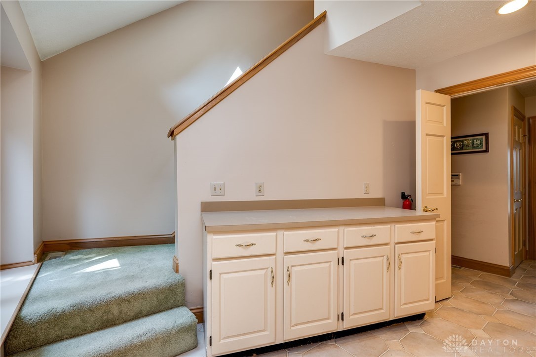 441 E State Route 73