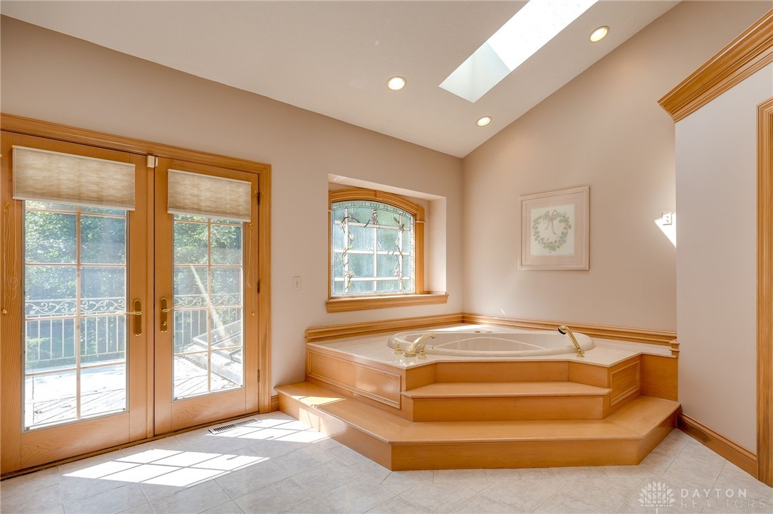 441 E State Route 73